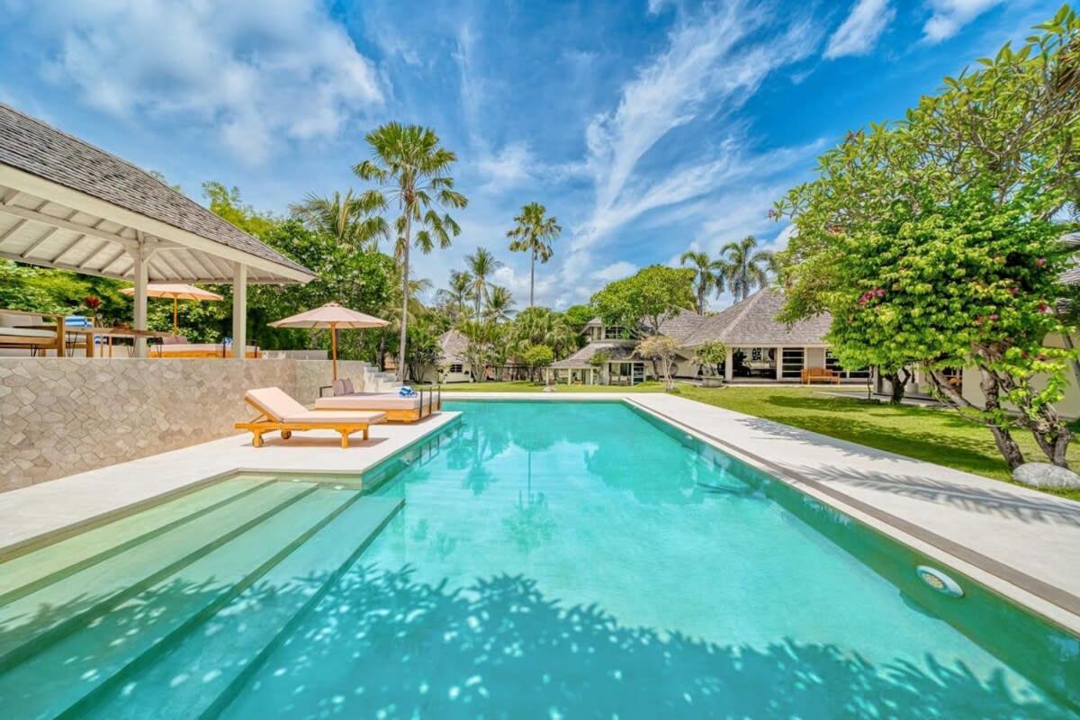 Villa Venice - 2000M2 Garden Right Behind Beach Seminyak Exteriér fotografie