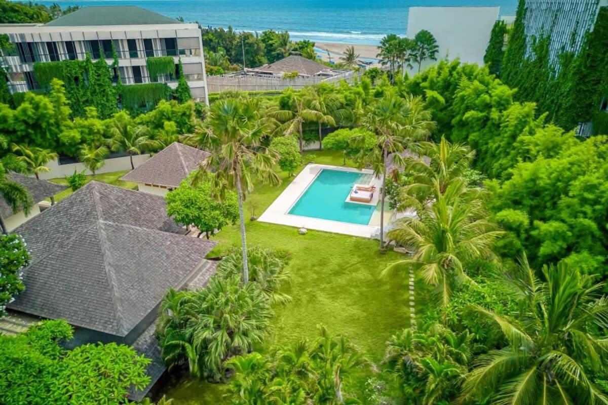 Villa Venice - 2000M2 Garden Right Behind Beach Seminyak Exteriér fotografie