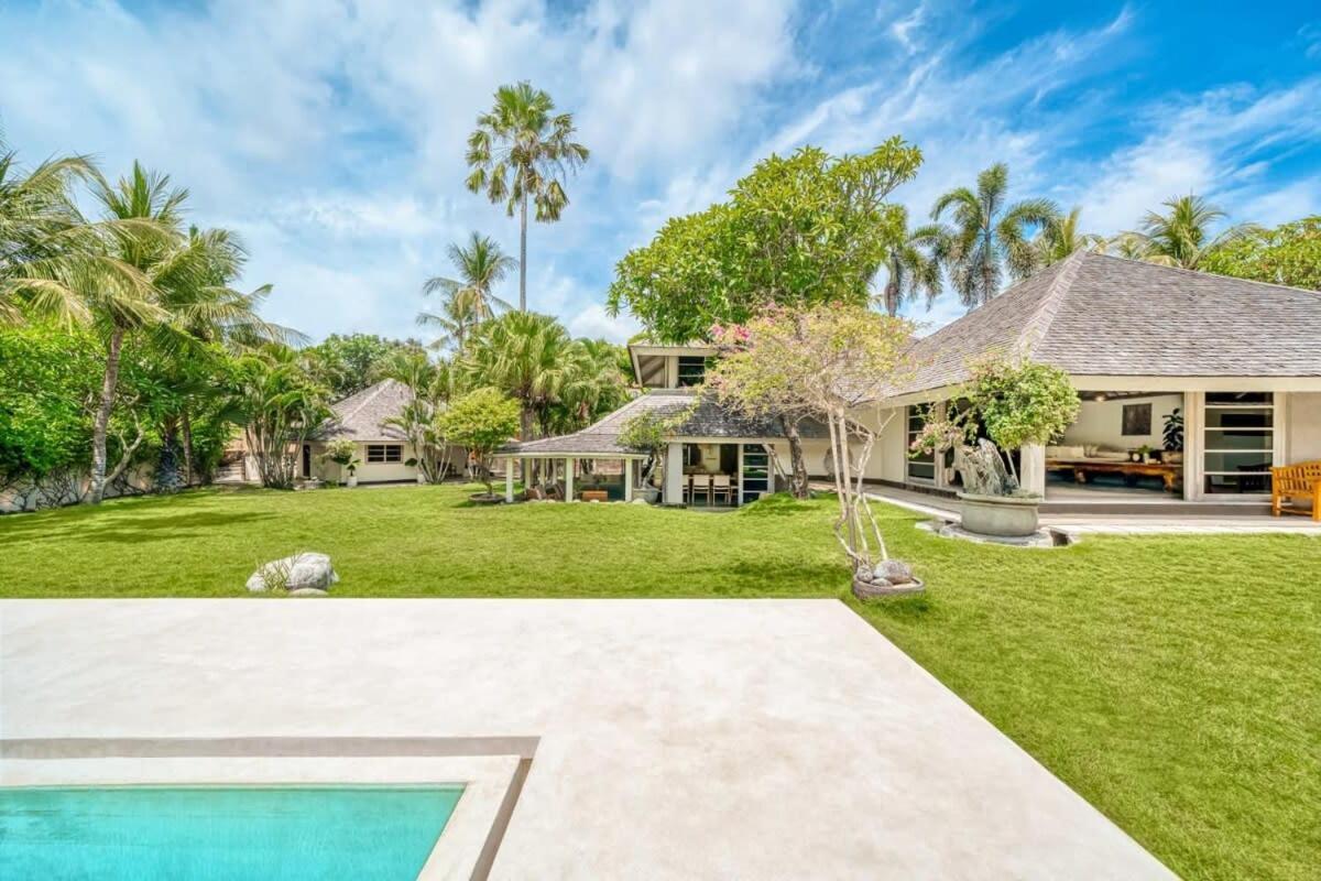 Villa Venice - 2000M2 Garden Right Behind Beach Seminyak Exteriér fotografie